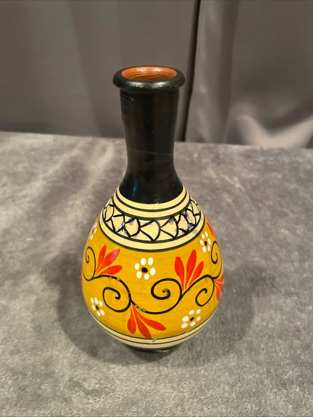 Vintage Savas Rodos Hand Made Greek Pottery Vase Signed by maker 6 inches